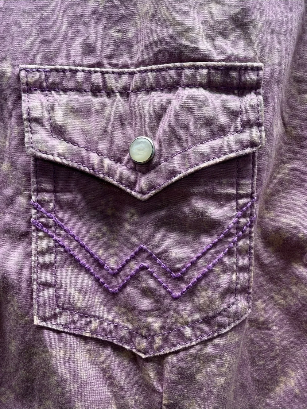 Wrangler Lavender Purple Acid Wash Western Snap Front Long Sleeve Shirt XL - Picture 3 of 9